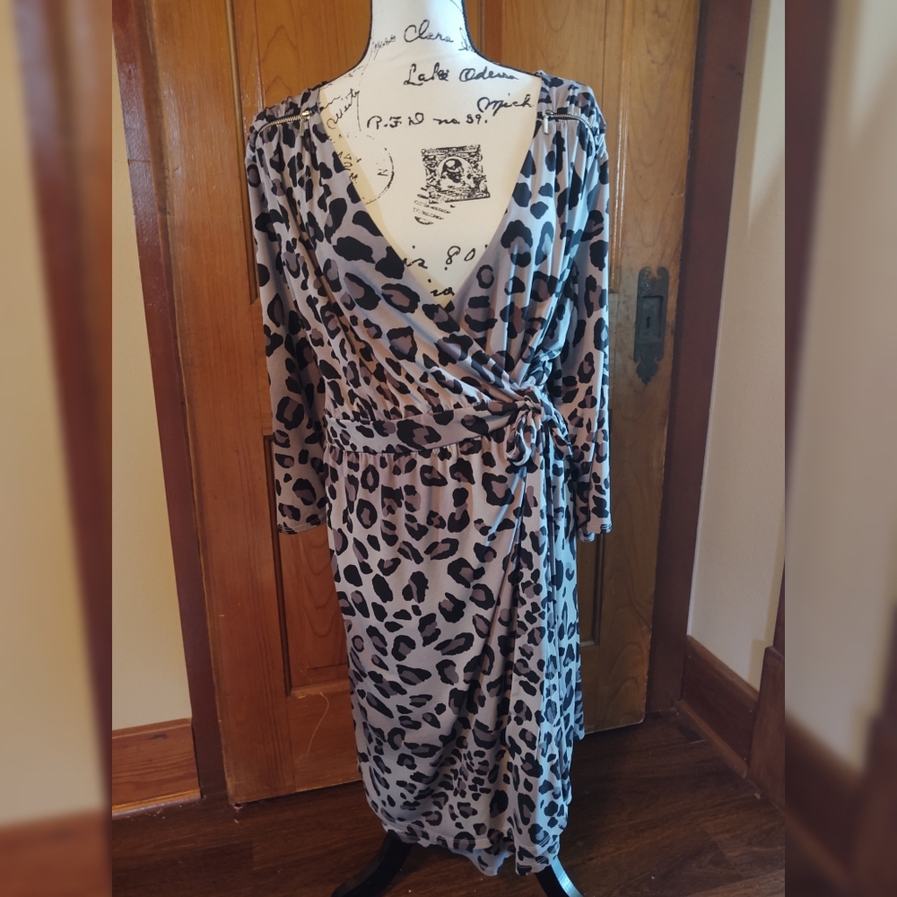 Lane Bryant Size 22/24 Wrap Dress Animal Print
